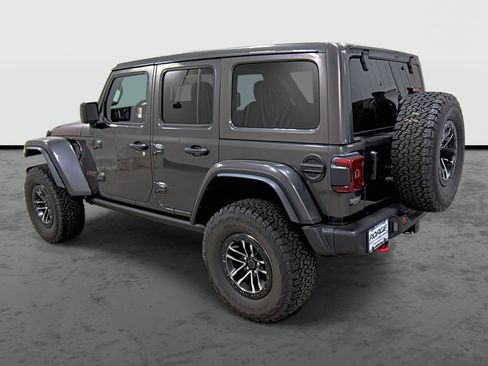 New 2025 Jeep Wrangler Unlimited Rubicon w/ XTREMEE 35" Tire Package image 2