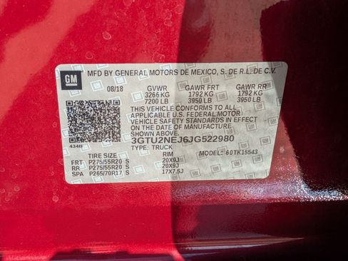 Used 2018 GMC Sierra 1500 SLT AWD/4WD image 33