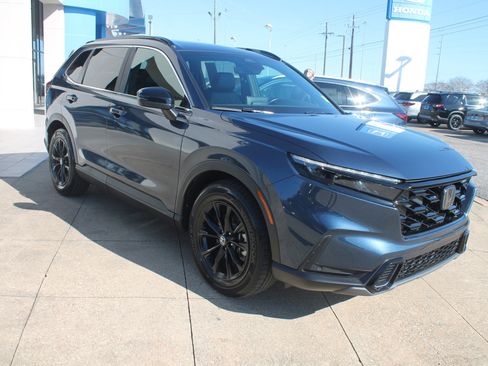 Used 2025 Honda CR-V Sport-L image 1