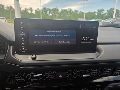 Used 2023 Honda Accord EX-L image 16