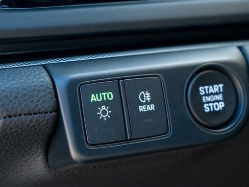 New 2025 Porsche Panamera 4 image 27