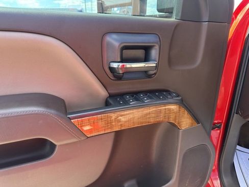 Used 2015 GMC Sierra 1500 SLE w/ SLE Value Package image 32