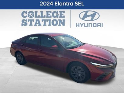 Used 2024 Hyundai Elantra SEL