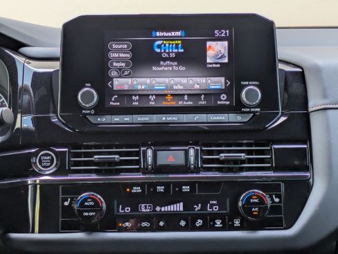 Used 2024 Nissan Pathfinder Rock Creek AWD/4WD image 16