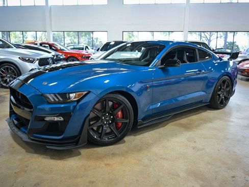 Used 2020 Ford Mustang Shelby GT500 w/ Carbon Fibre Track Pack RWD image 1