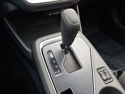 Used 2024 Subaru Crosstrek 2.0i Premium image 15