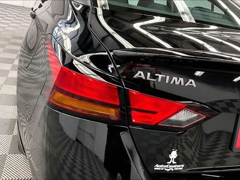New 2026 Nissan Altima 2.5 SV FWD image 20