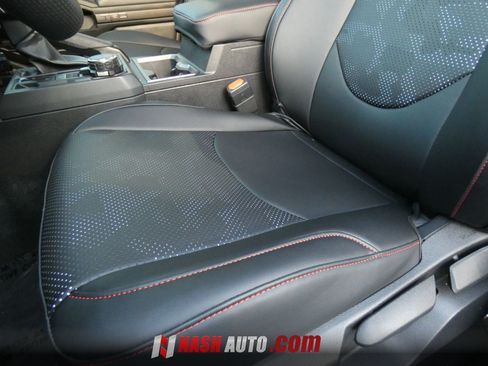 Used 2025 Toyota Tacoma TRD Sport AWD/4WD image 55