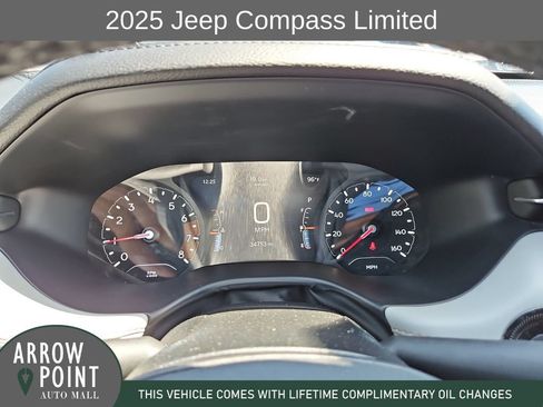 Used 2025 Jeep Compass Limited AWD/4WD image 26