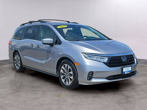 Certified 2023 Honda Odyssey EX-L image 3