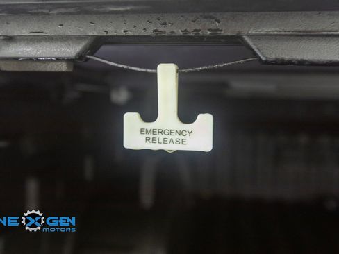 Used 2023 GMC Sierra 1500 SLE AWD/4WD image 48