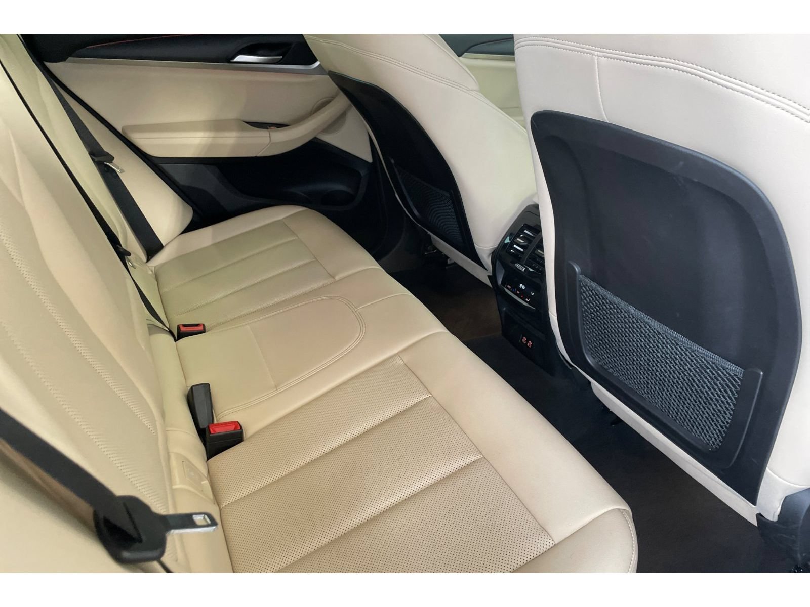 Used 2023 BMW X3 sDrive30i w/ Premium Package RWD image 17