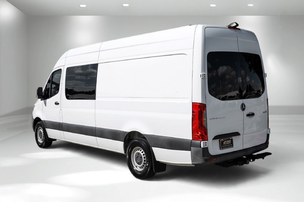 Used 2019 Mercedes-Benz Sprinter 170 w/ Driver Convenience Package image 8