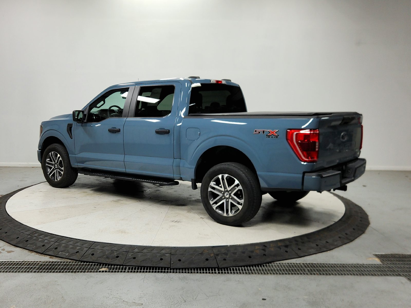 Used 2023 Ford F150 XL w/ STX Appearance Package AWD/4WD image 6