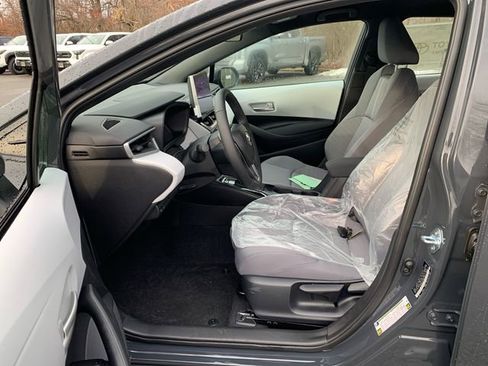 New 2026 Toyota Corolla SE image 27