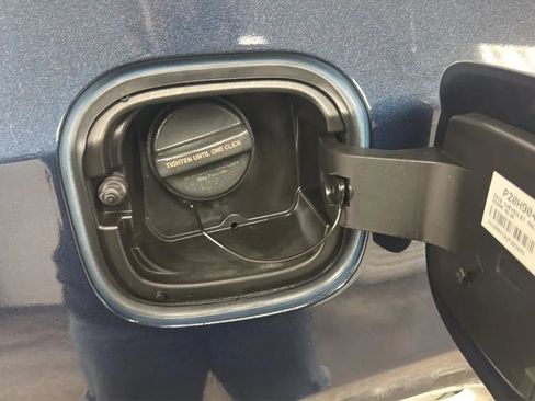 Used 2016 Chevrolet Malibu LS FWD image 26