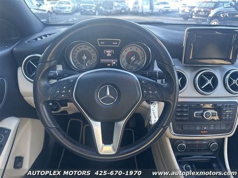 Used 2014 Mercedes-Benz CLA 250 image 16