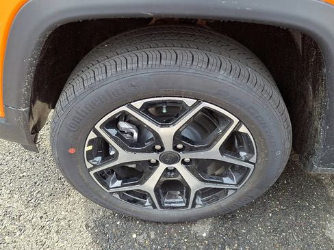 New 2026 Jeep Compass Limited image 5