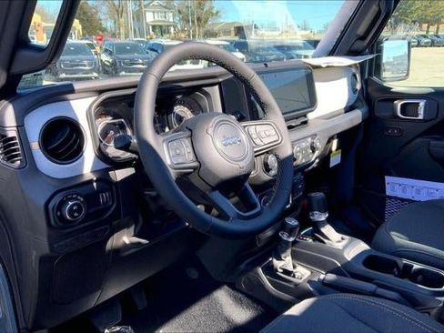 New 2026 Jeep Gladiator Sport image 36