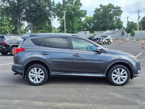 Used 2013 Toyota RAV4 Limited AWD/4WD image 2