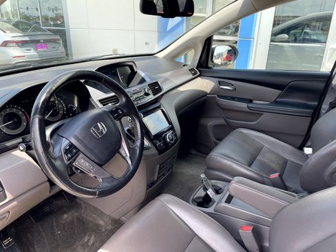 Used 2014 Honda Odyssey EX-L image 14