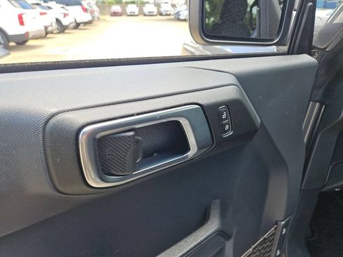Used 2025 Ford Bronco Big Bend AWD/4WD image 13