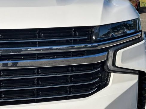 Used 2024 Chevrolet Suburban LT AWD/4WD image 53