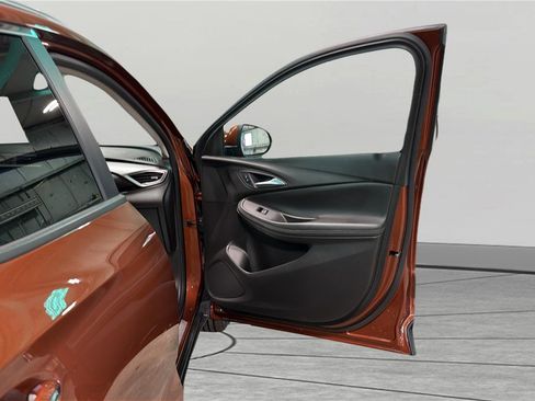 Used 2020 Buick Encore GX Select AWD/4WD image 21