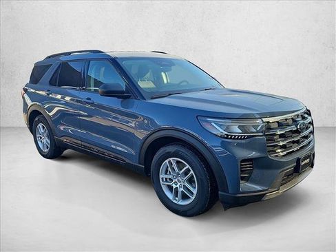 New 2026 Ford Explorer Active image 7