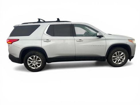 Used 2019 Chevrolet Traverse LT image 7