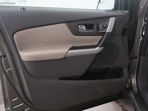 Used 2014 Ford Edge Limited FWD image 20
