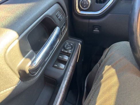 Used 2022 GMC Sierra 2500 Denali w/ Denali Ultimate Package image 23