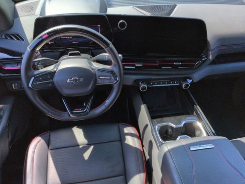 Certified 2024 Chevrolet Silverado EV RST AWD/4WD image 22