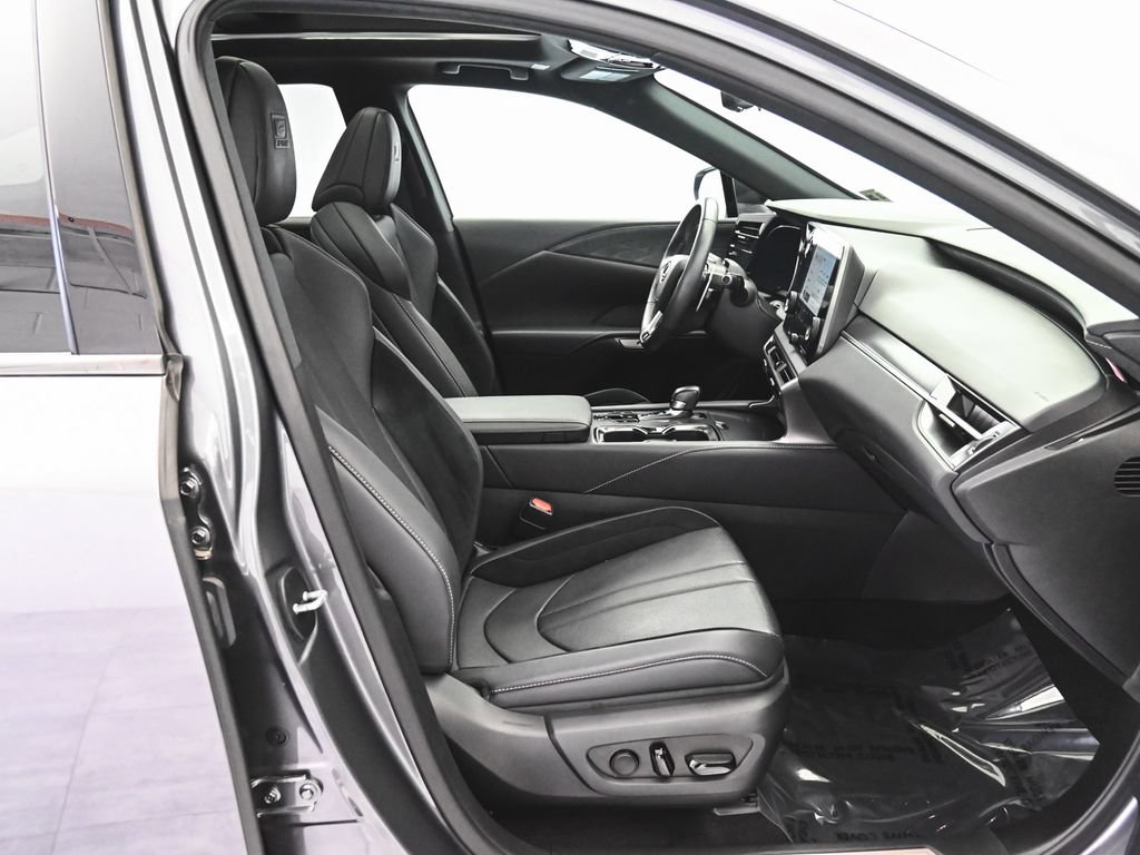 Used 2023 Lexus RX 500h F Sport w/ Accessory Package (Z1) AWD/4WD image 33