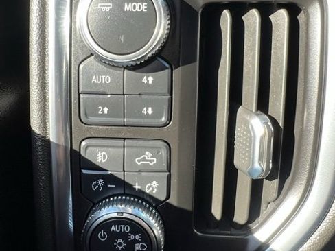 Used 2023 GMC Sierra 2500 AT4 w/ AT4 Premium Plus Package image 41