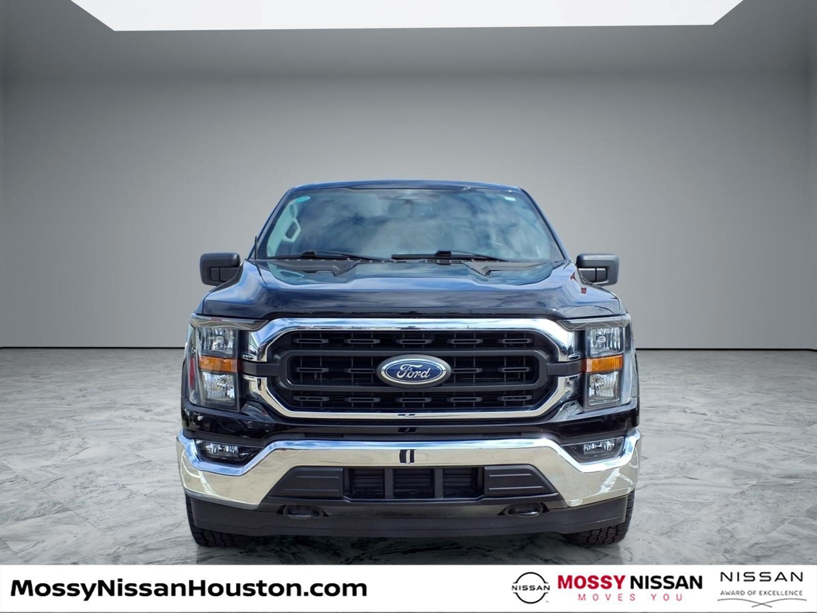 Used 2023 Ford F150 XLT w/ Equipment Group 301A Mid AWD/4WD image 3