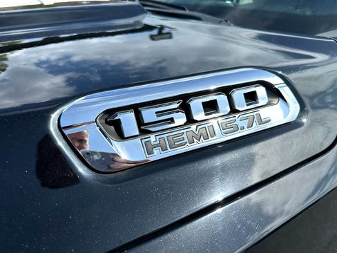 Used 2021 RAM 1500 Big Horn image 15