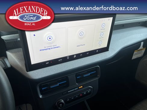 New 2026 Ford Maverick XLT image 21