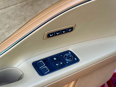 Used 2018 Lexus LC 500 Coupe w/ Performance Package image 17