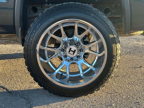 Used 2019 GMC Sierra 2500 Denali w/ Duramax Plus Package image 8