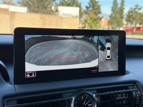 Used 2023 Lexus IS 500 image 10