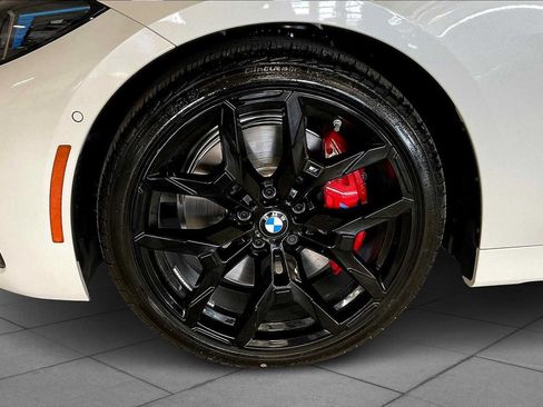 Used 2026 BMW M440i Coupe w/ Premium Package RWD image 11