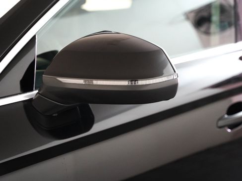 Certified 2023 Audi Q5 e Premium w/ Convenience Package image 22