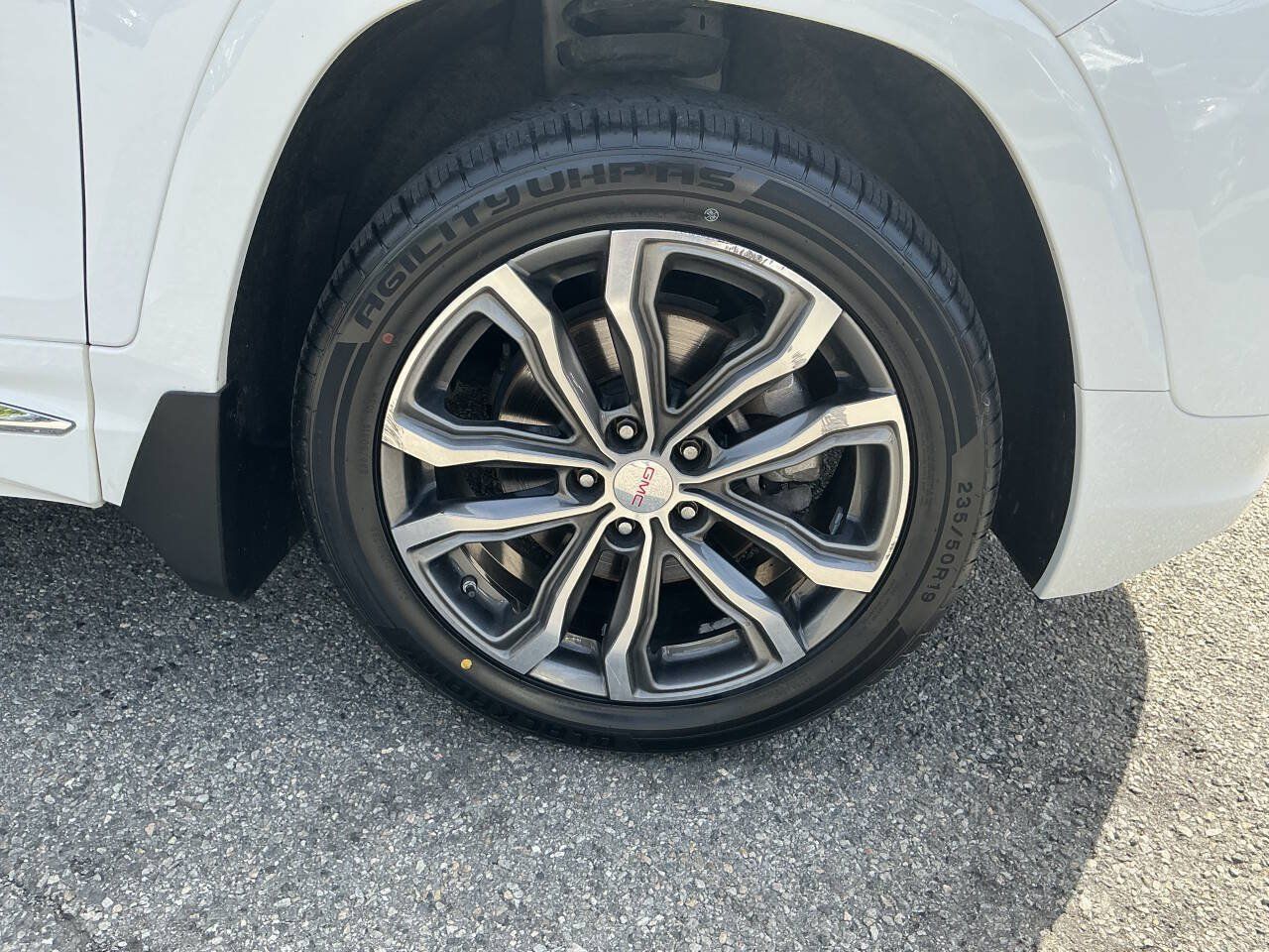 Used 2018 GMC Terrain Denali AWD/4WD image 17