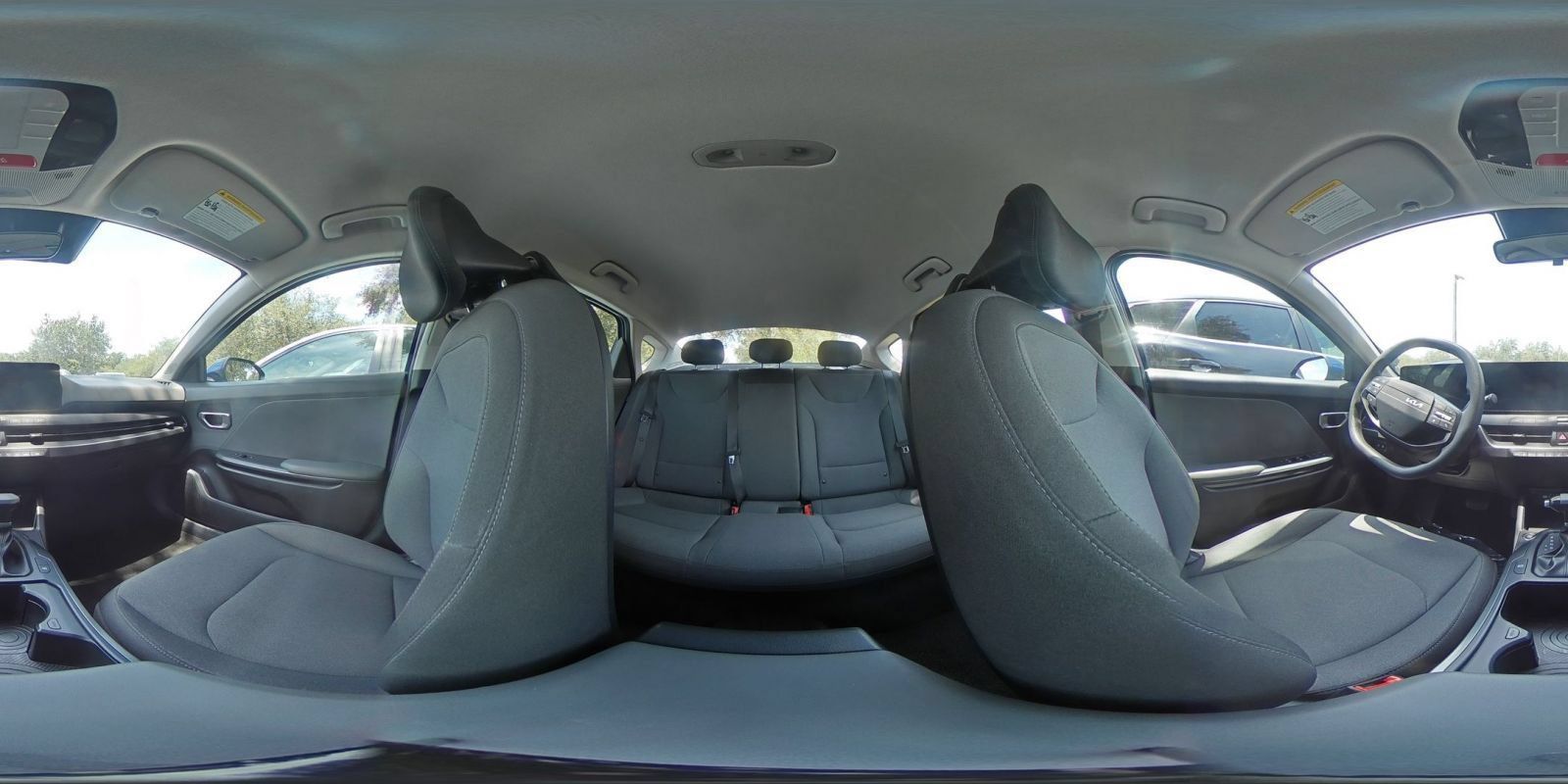Used 2025 Kia K4 FWD image 39