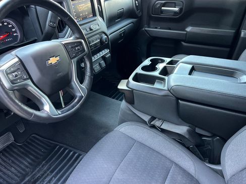 Used 2022 Chevrolet Silverado 1500 Custom RWD image 11