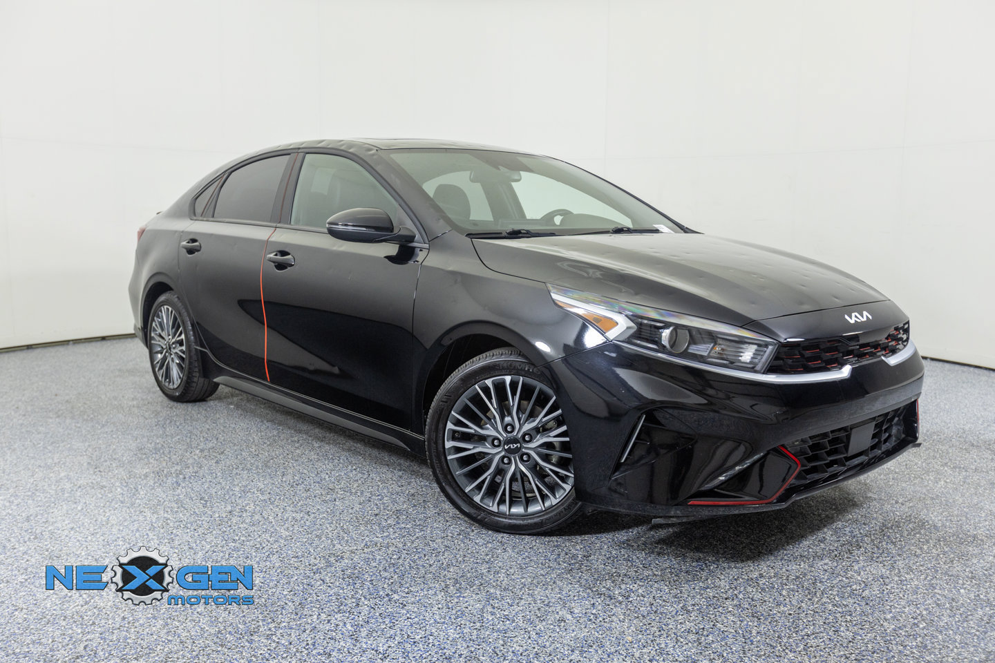 Used 2024 Kia Forte GT-Line w/ GT-Line Premium Package FWD image 1