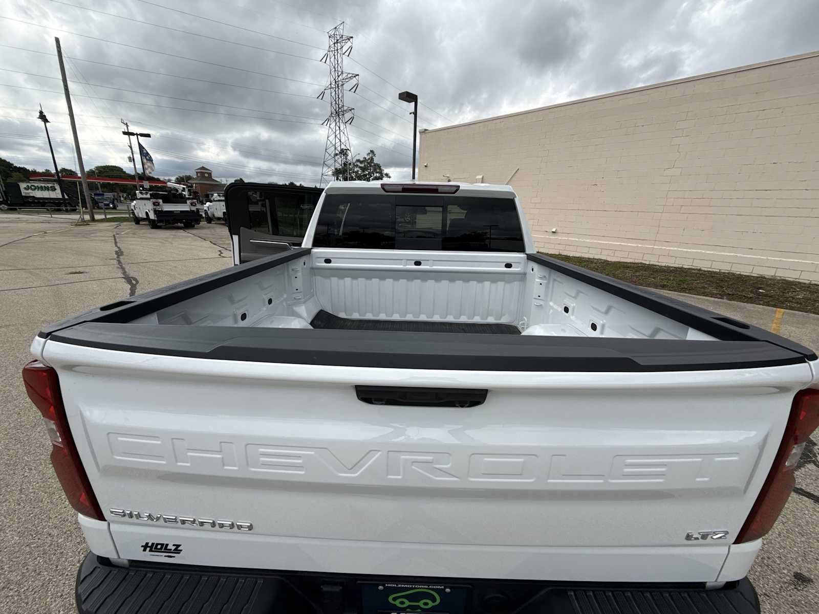 Certified 2024 Chevrolet Silverado 1500 LTZ w/ LTZ Premium Texas Edition AWD/4WD image 26