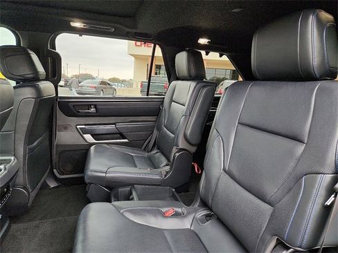Used 2023 Toyota Sequoia Platinum image 10