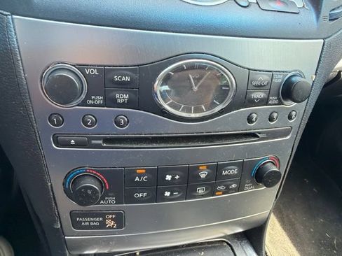 Used 2010 INFINITI G37 Journey w/ Premium Pkg RWD image 15